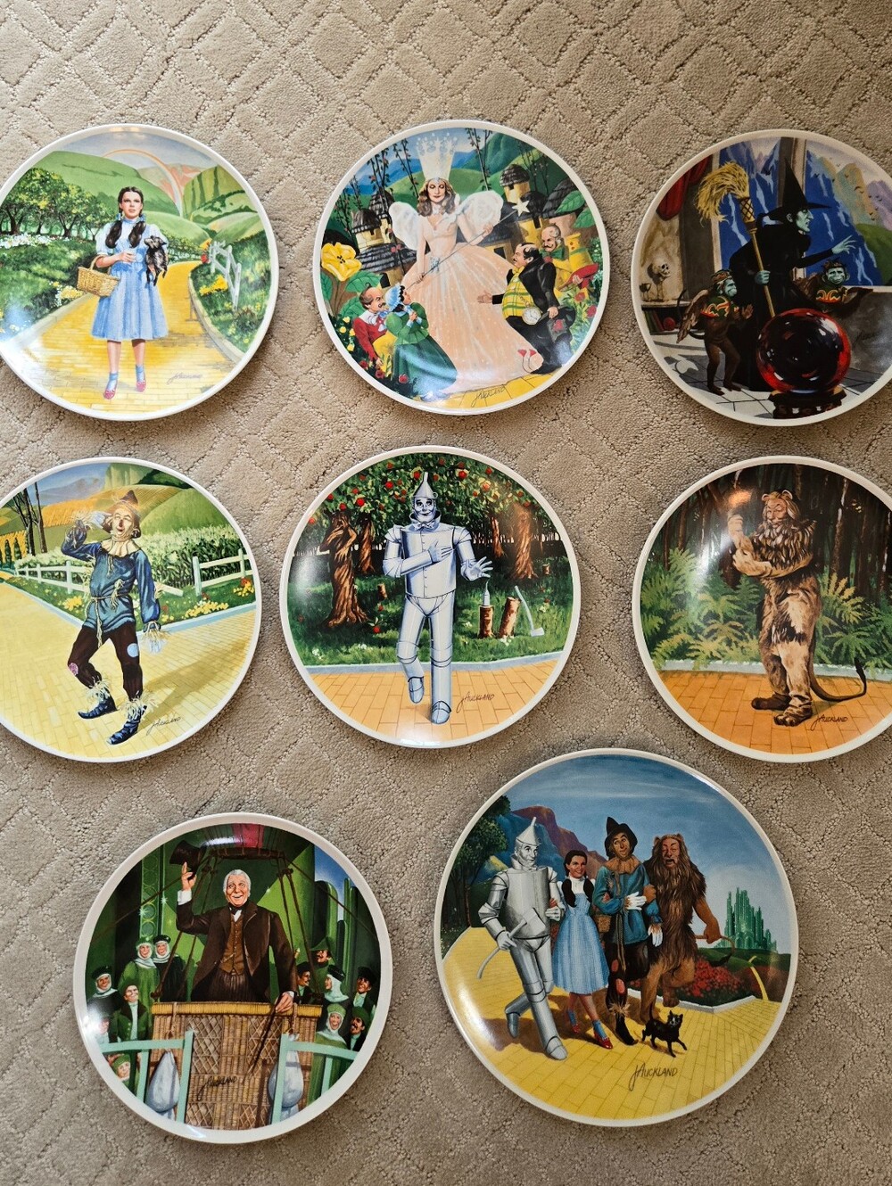 Vintage 1977- 1979 Wizard of Oz plates Set of 8 Knowles Bradford Exchange